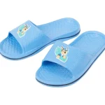 slippers-ArcwOwIQ-0.webp