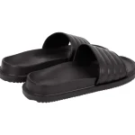 slippers-mHsTEmss-0.webp
