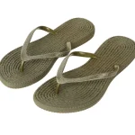 teenslippers-ELfiIRKr-0.webp